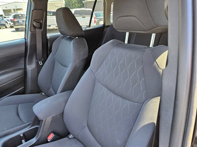 Used 2025 Toyota Corolla Cross LE AWD/4WD image 8