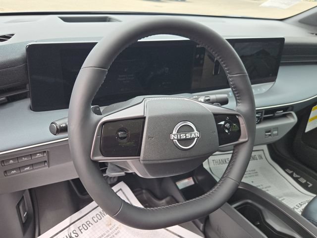 New 2026 Nissan Leaf Platinum+ w/ Illuminated Package FWD image 14