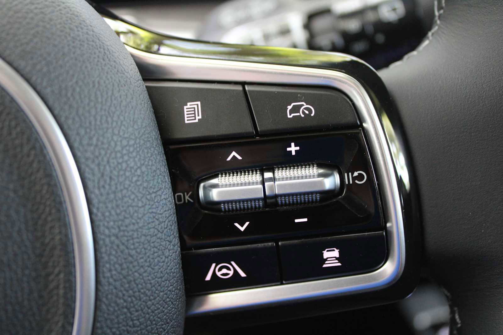 New 2026 Kia Sorento SX image 32