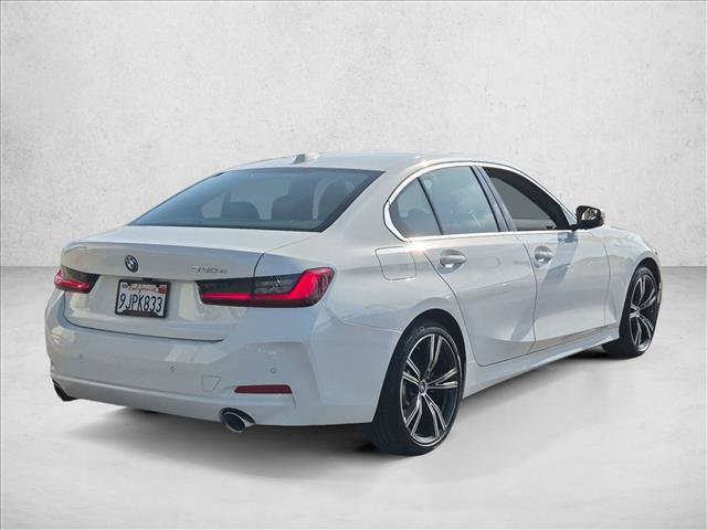 Certified 2024 BMW 330e w/ Convenience Package RWD image 5