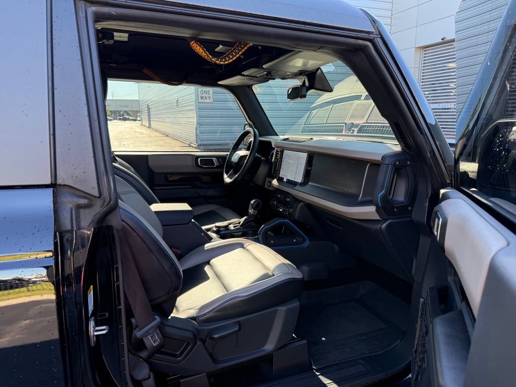 Used 2024 Ford Bronco Wildtrak AWD/4WD image 9