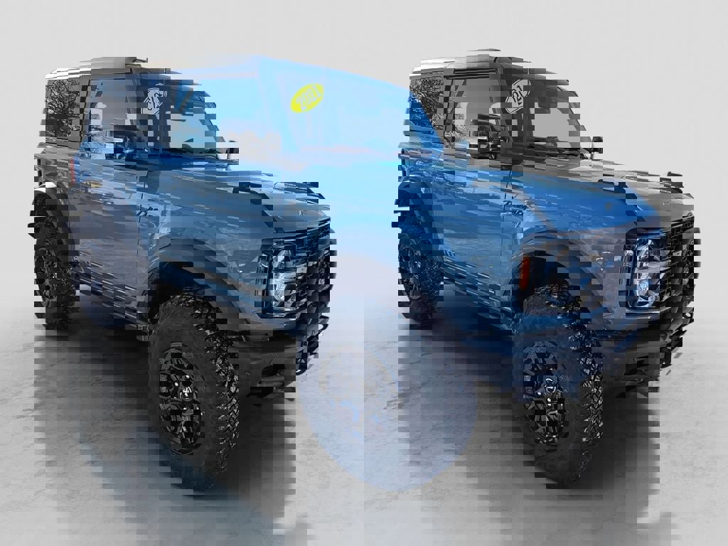 Used 2021 Ford Bronco First Edition image 6