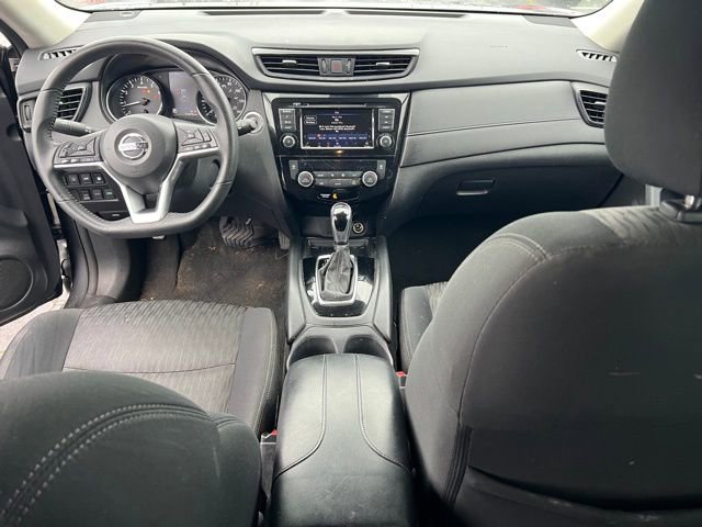 Used 2019 Nissan Rogue SV image 15