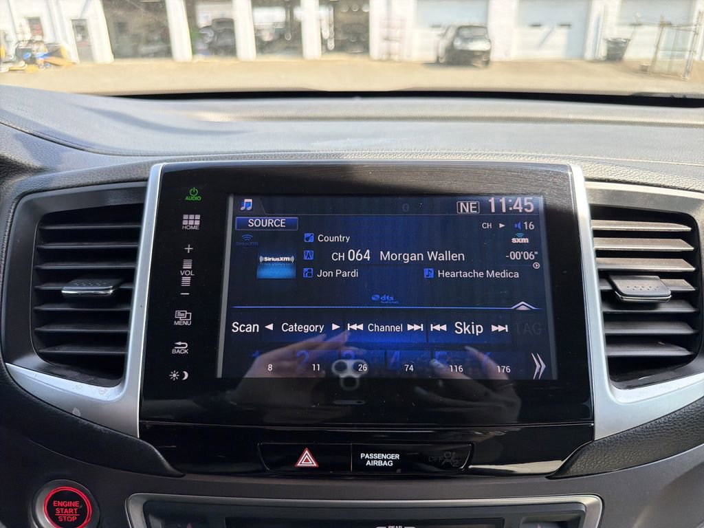 Used 2016 Honda Pilot EX image 24