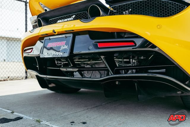 Used 2020 McLaren 720S Performance RWD image 47