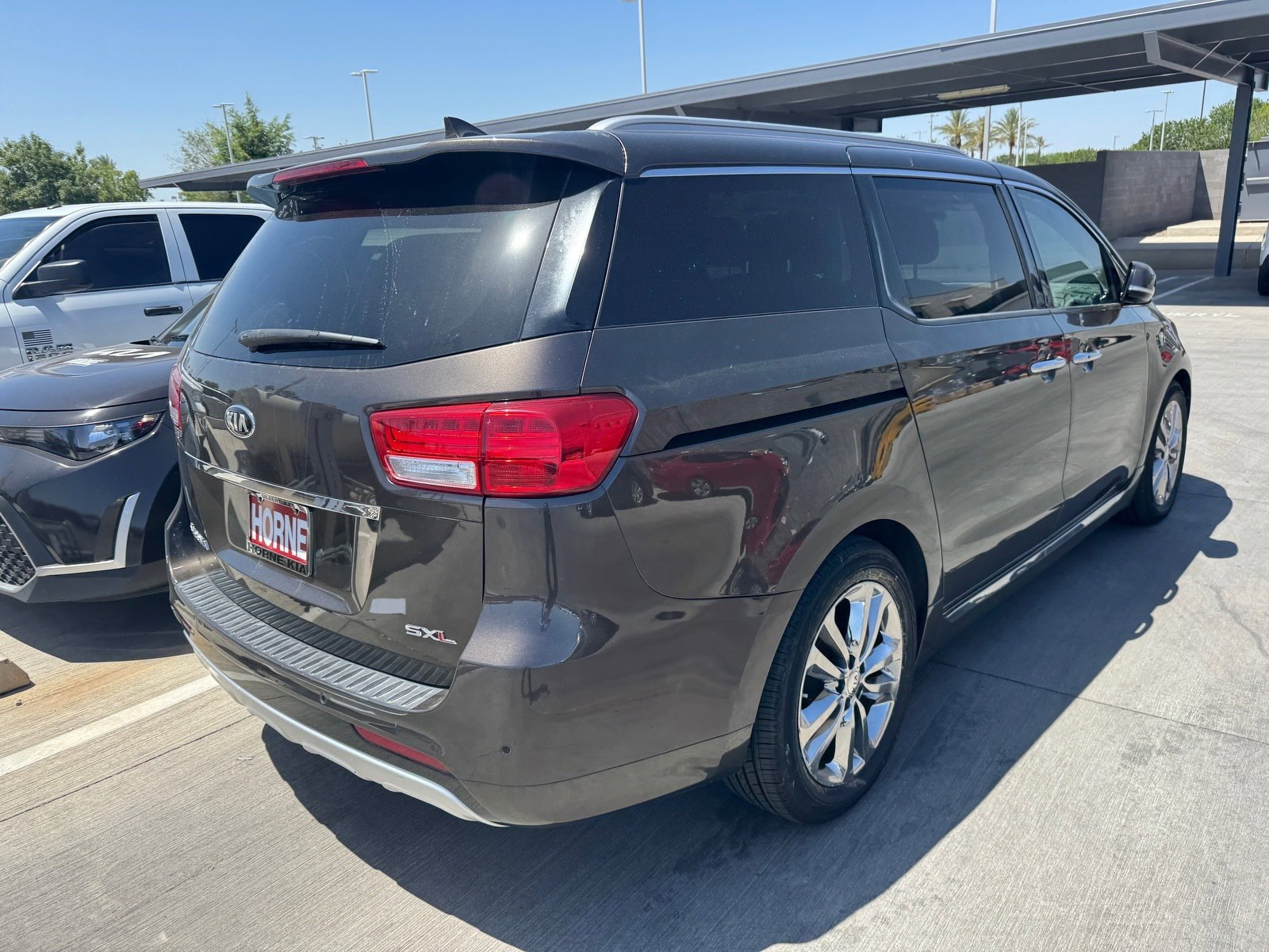 Used 2018 Kia Sedona SX Limited w/ SX Limited Prestige Package image 4