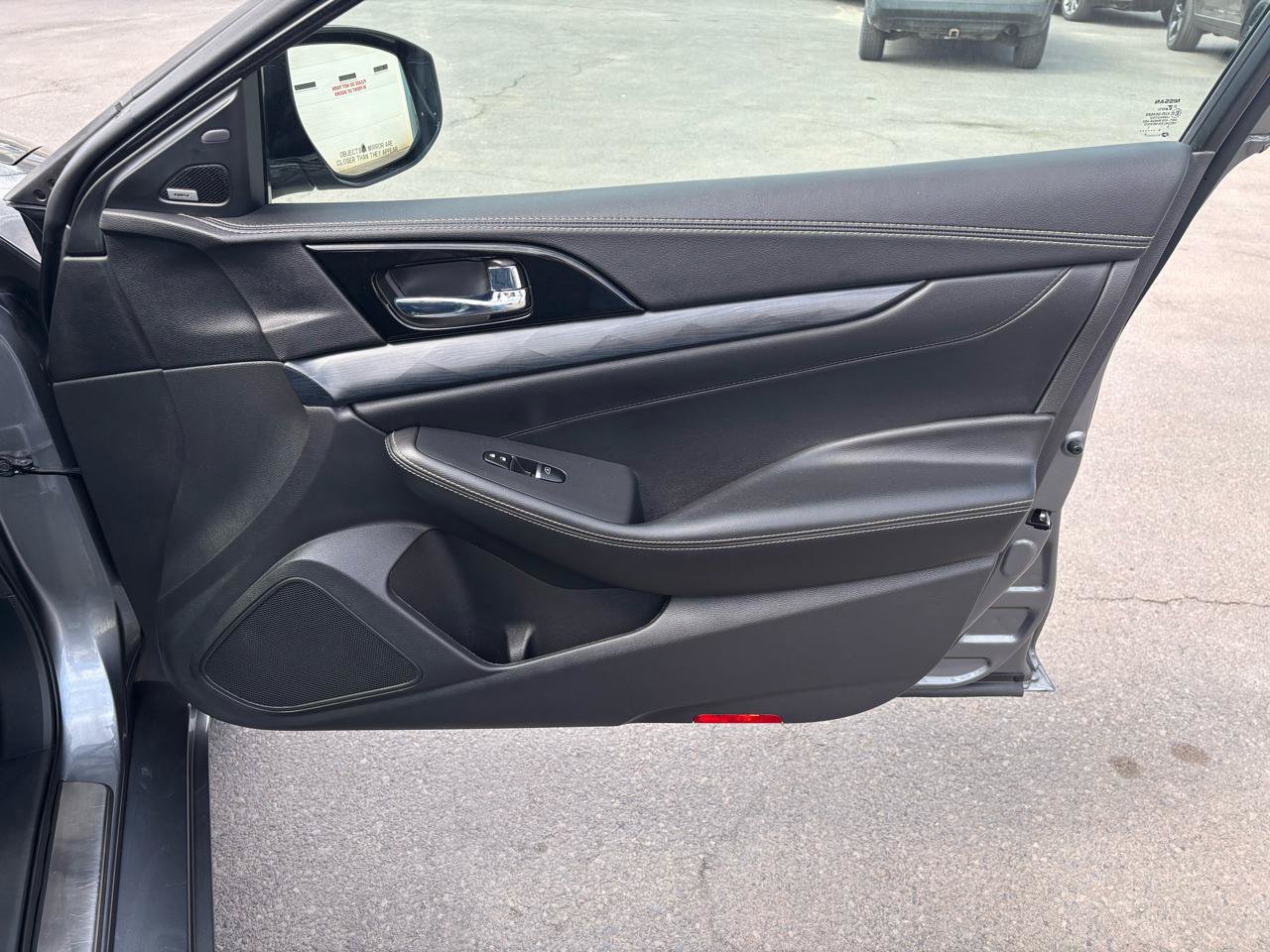 Used 2020 Nissan Maxima Platinum w/ Sport Mat Group FWD image 16