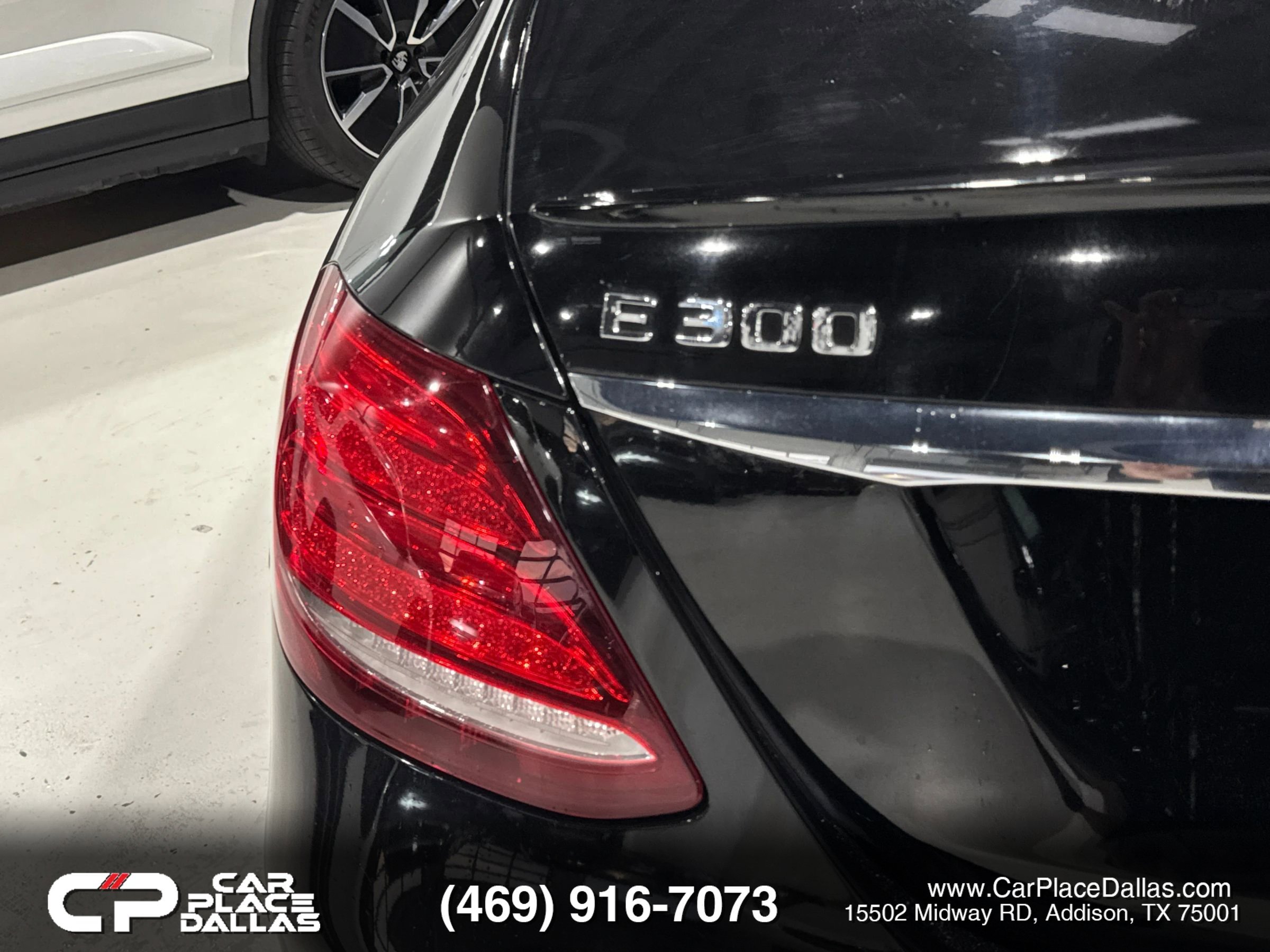 Used 2018 Mercedes-Benz E 300 image 16
