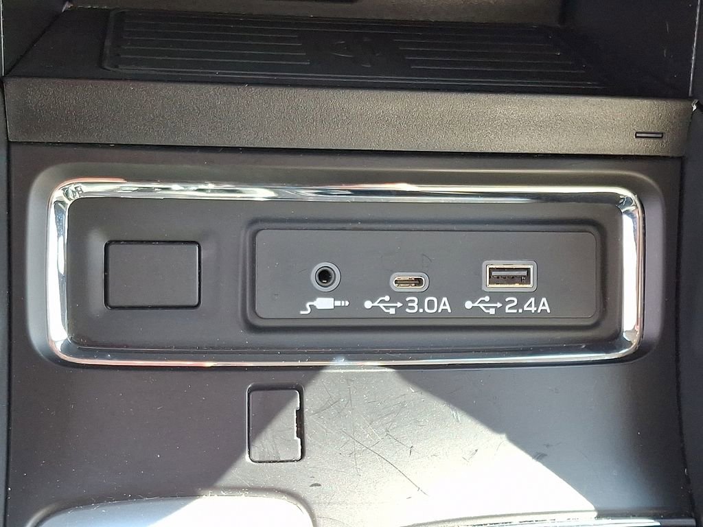 Used 2023 Subaru Ascent Limited image 26