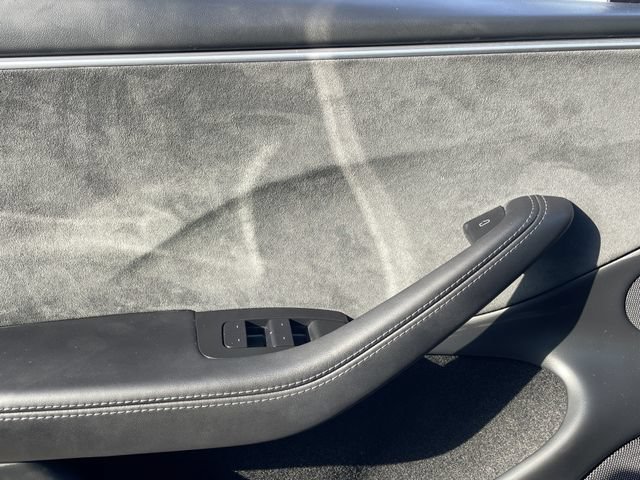 Used 2025 Tesla Model 3 Long Range AWD/4WD image 19