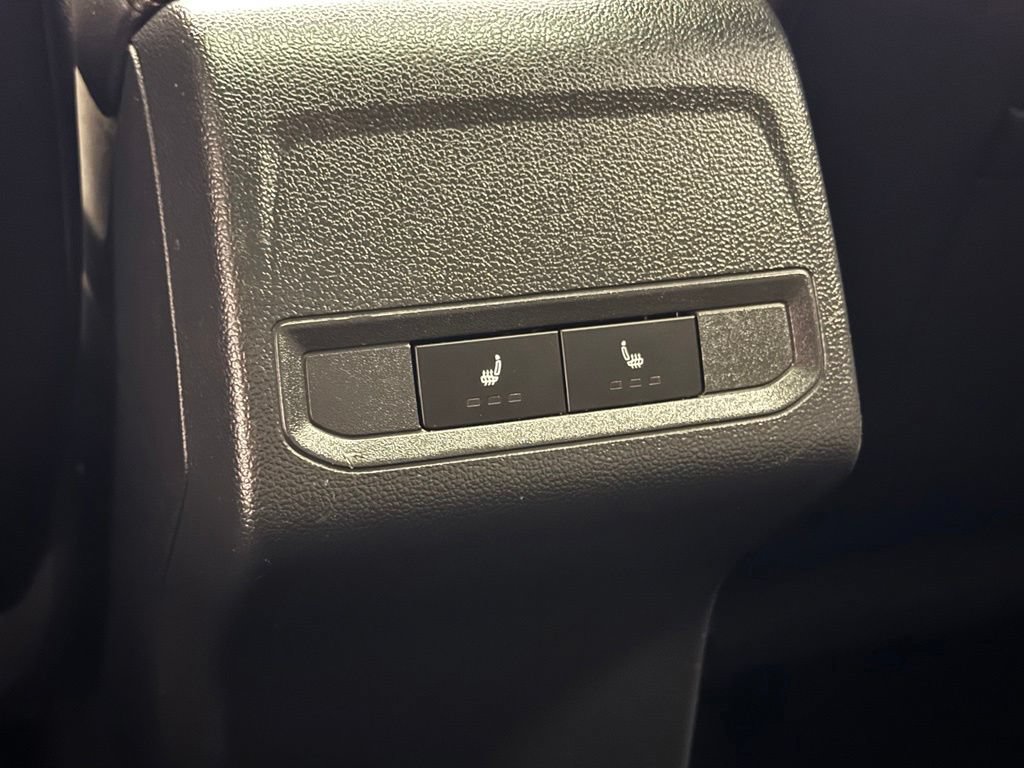 Used 2019 Volkswagen Jetta R-Line w/ R-Line Cold Weather Package FWD image 21
