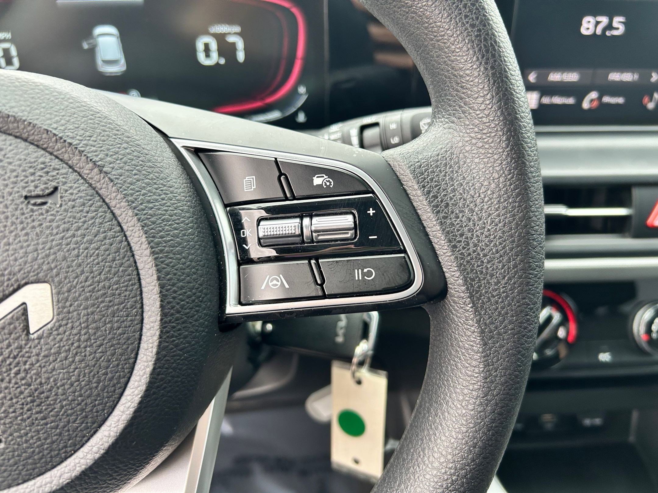 Used 2024 Kia Seltos LX image 13