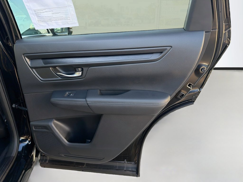 Certified 2025 Honda CR-V EX image 30