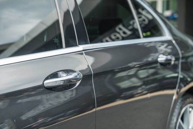 Certified 2022 Mercedes-Benz E 350 4MATIC Sedan image 16