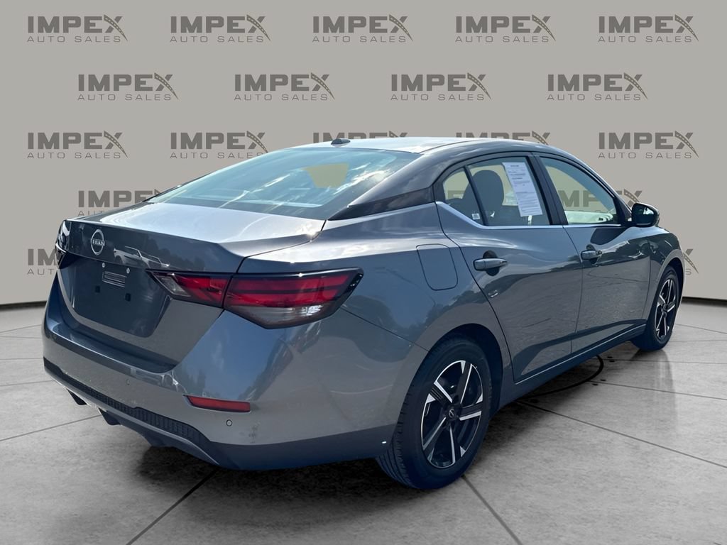 Used 2025 Nissan Sentra SV FWD image 3