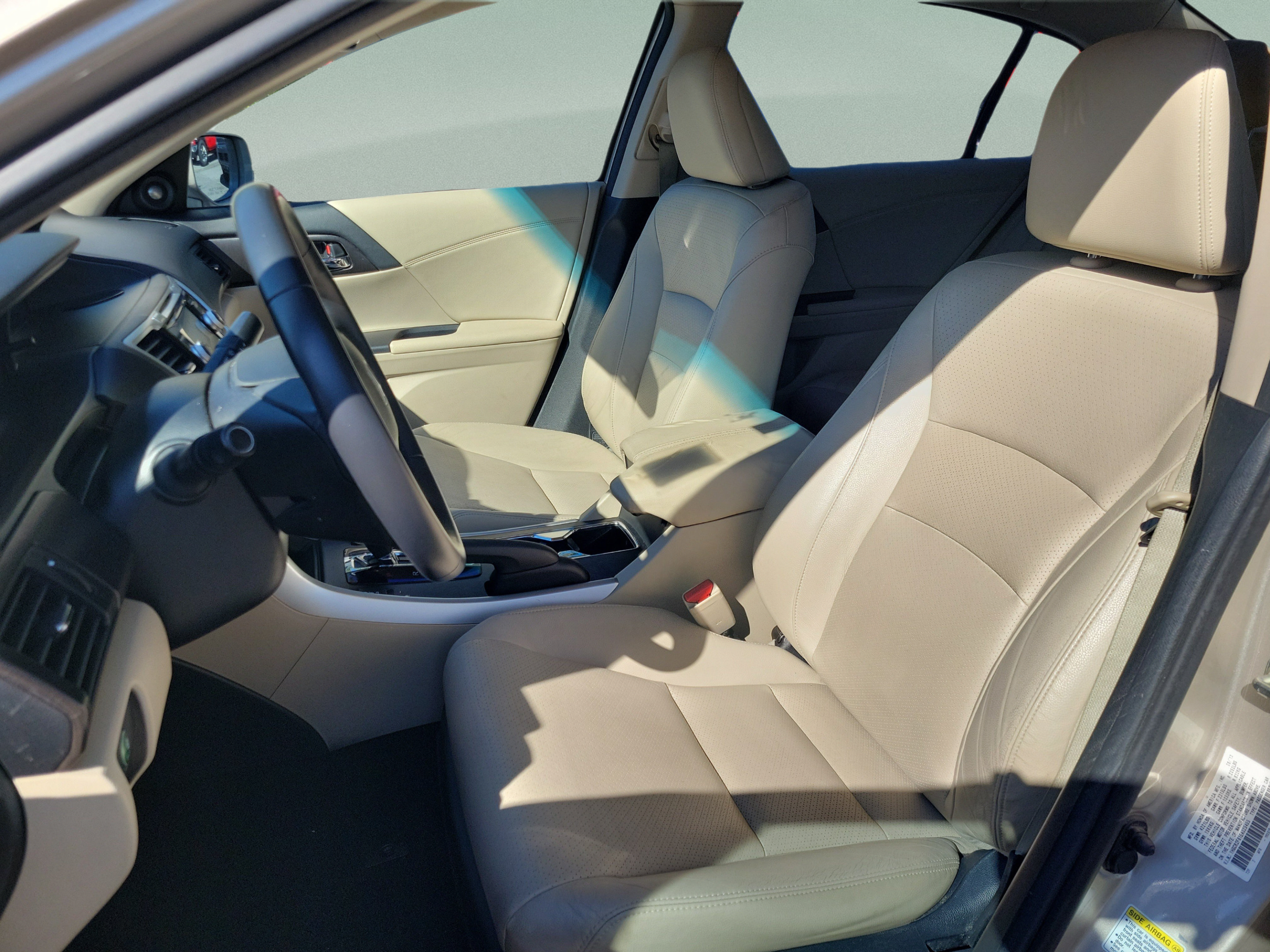 Used 2014 Honda Accord EX-L image 14