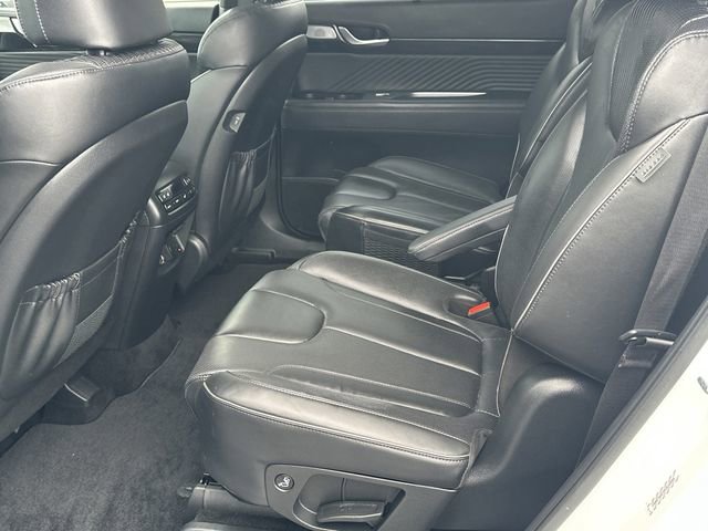 Used 2023 Hyundai Palisade Calligraphy image 3