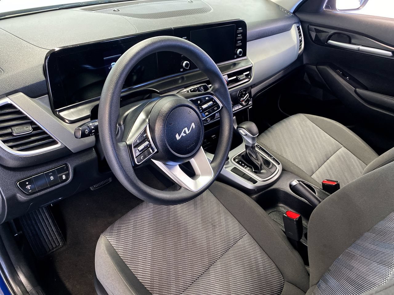 Certified 2026 Kia Seltos LX AWD/4WD image 20