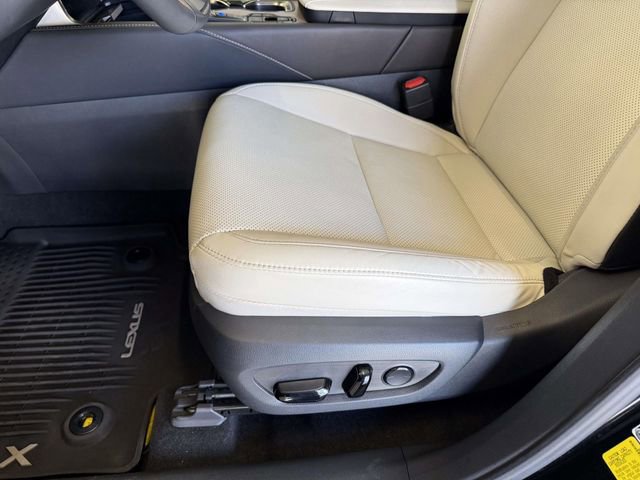Used 2023 Lexus RX 350 Premium w/ Cold Area Package AWD/4WD image 3