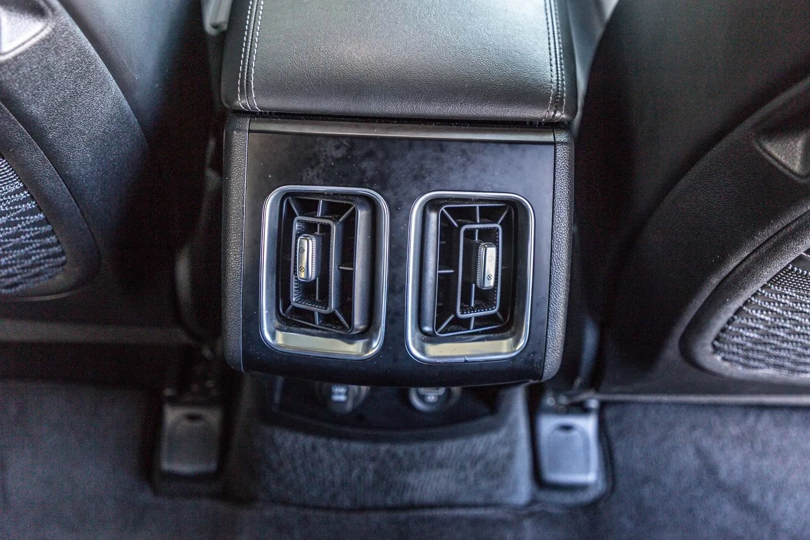 Used 2023 Kia Sorento S w/ Panoramic Sunroof Package FWD image 56