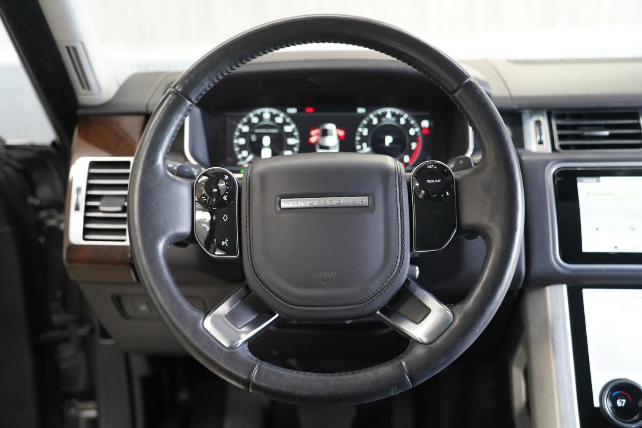 Used 2018 Land Rover Range Rover Supercharged image 12
