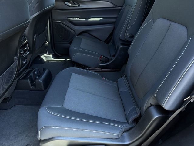 Used 2023 Jeep Grand Cherokee L Laredo w/ Luxury Tech Group I AWD/4WD image 19