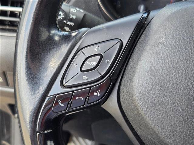 Used 2018 Toyota C-HR XLE image 12