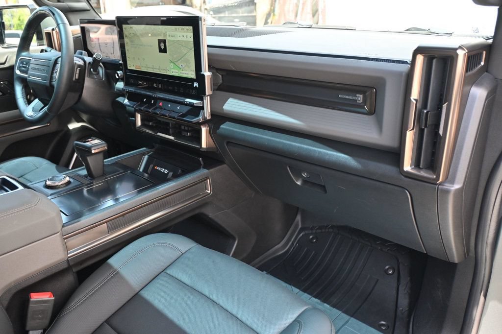 Used 2024 GMC Hummer EV 3X AWD/4WD image 10