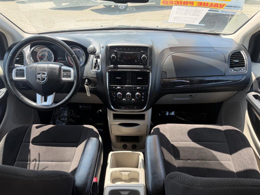 Used 2014 Dodge Grand Caravan SE w/ Quick Order Package 29E SE FWD image 23
