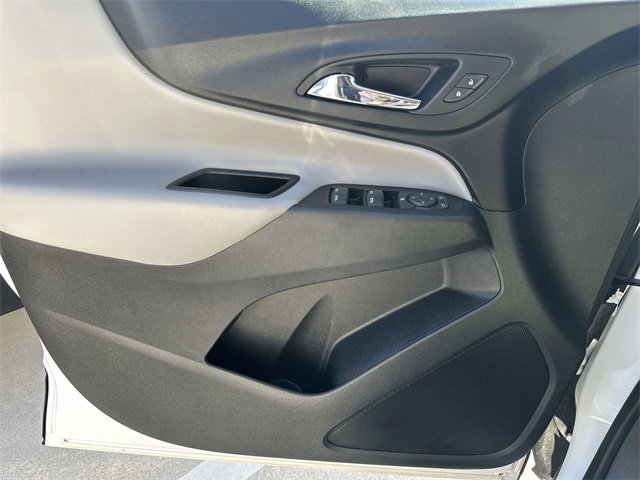 Used 2023 Chevrolet Equinox LT image 35