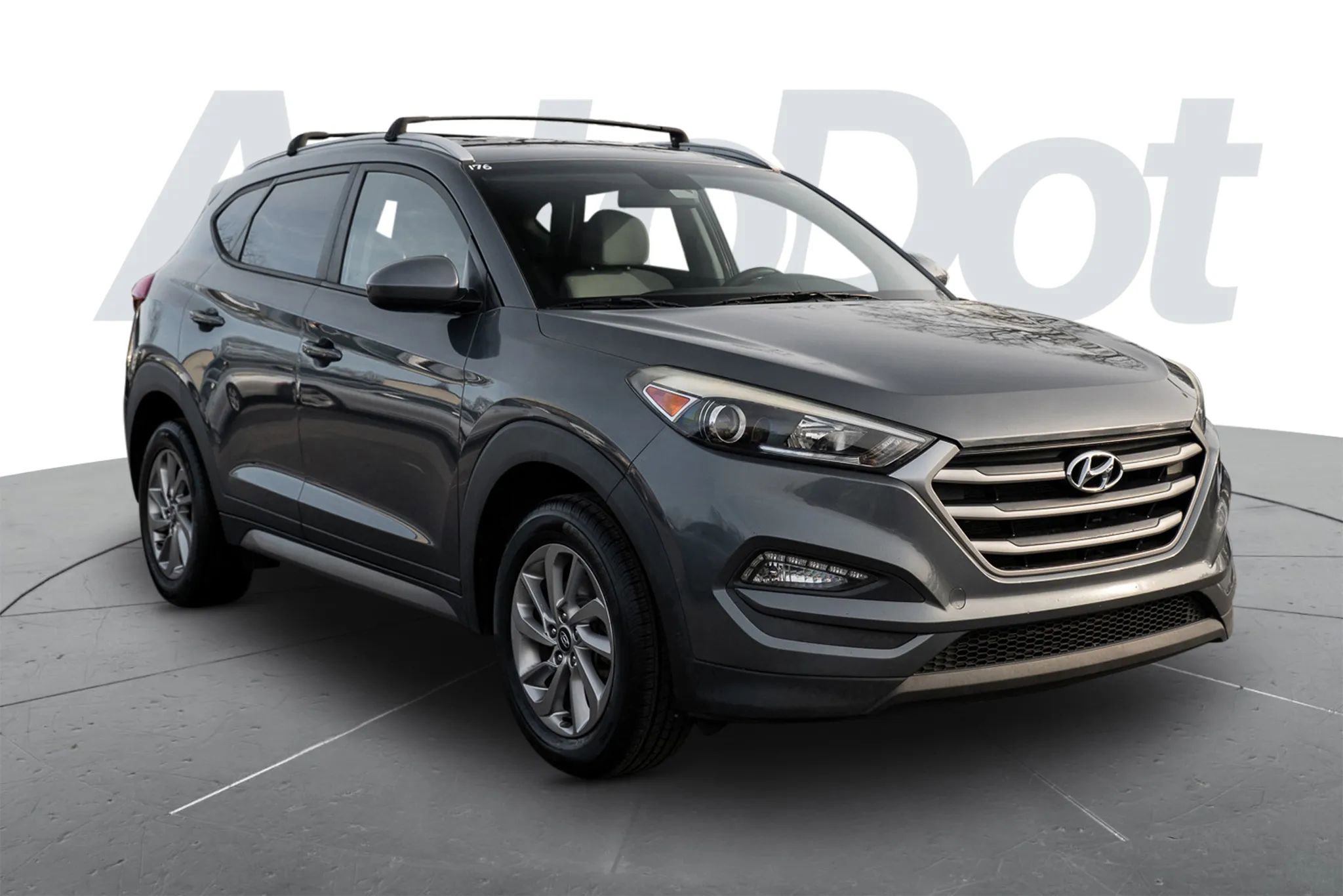 Used 2017 Hyundai Tucson SE AWD/4WD image 4