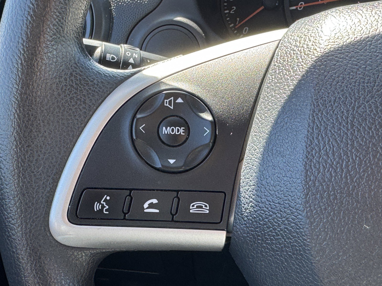 Used 2024 Mitsubishi Mirage ES FWD image 23