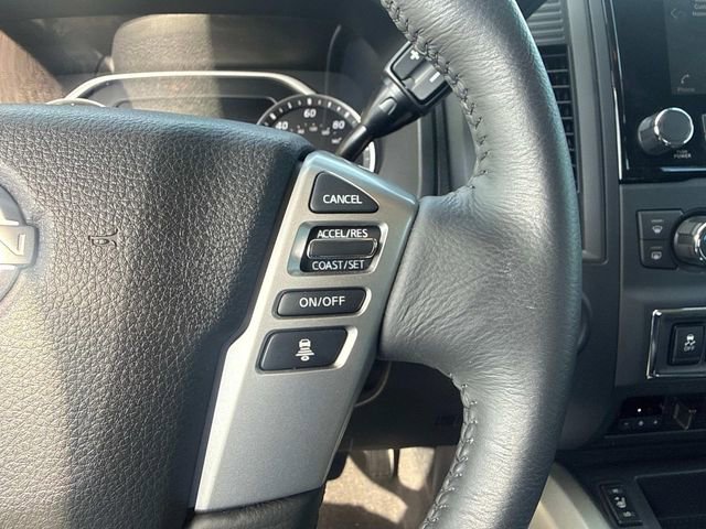Used 2024 Nissan Titan SV w/ SV Convenience Package RWD image 30
