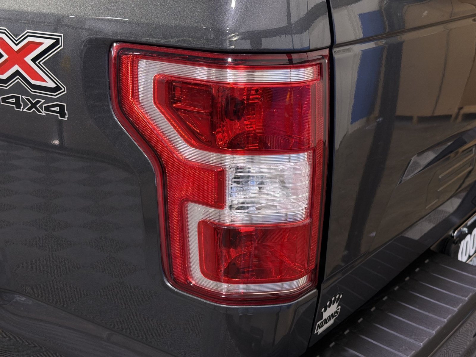 Used 2018 Ford F150 XL w/ Equipment Group 101A Mid AWD/4WD image 17