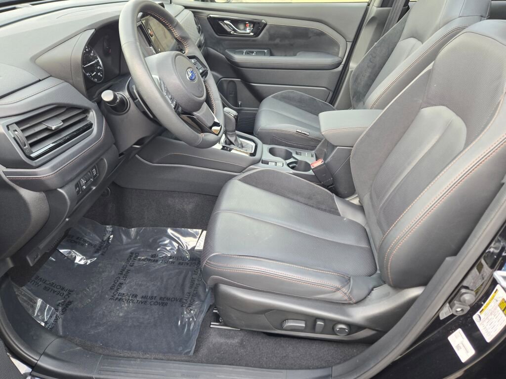Used 2025 Subaru Forester Touring image 25