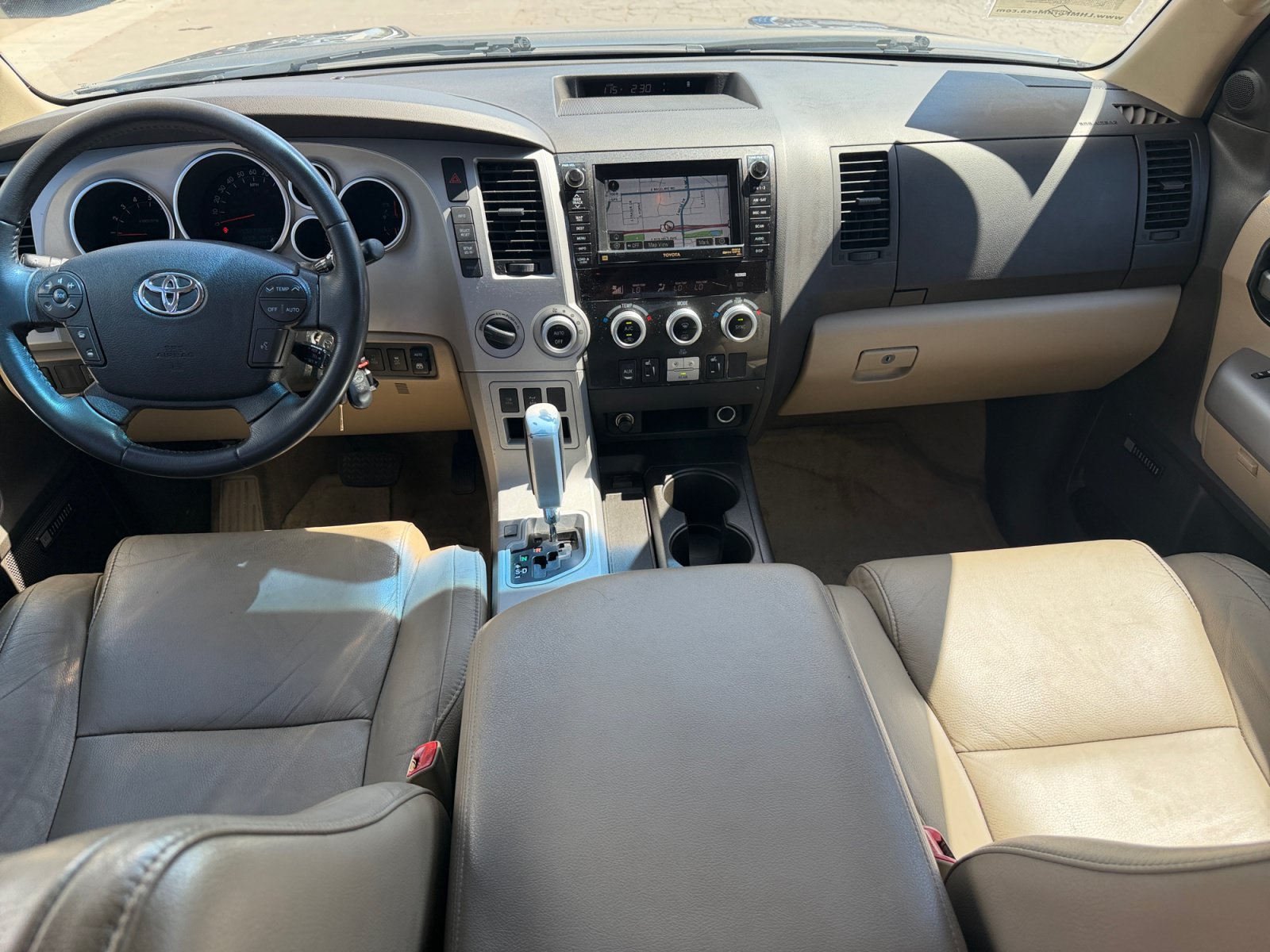 Used 2008 Toyota Sequoia Limited w/ Cold Area Pkg AWD/4WD image 15
