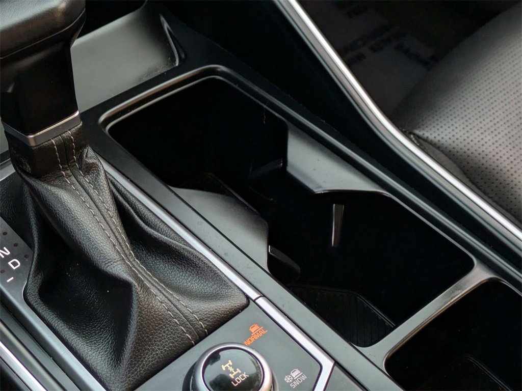 Used 2024 Kia Sorento S image 19