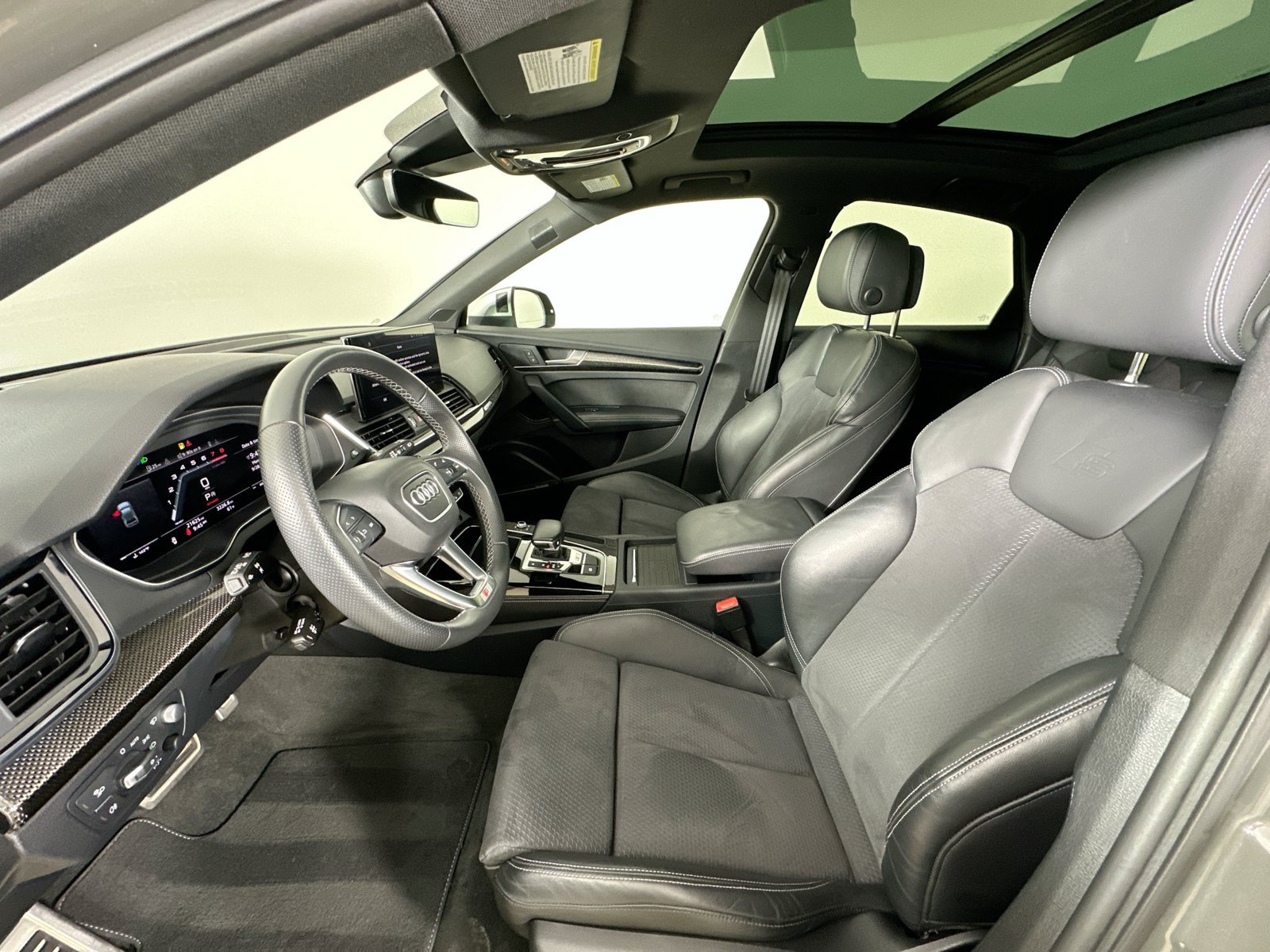 Certified 2023 Audi SQ5 Prestige w/ Prestige Package AWD/4WD image 32
