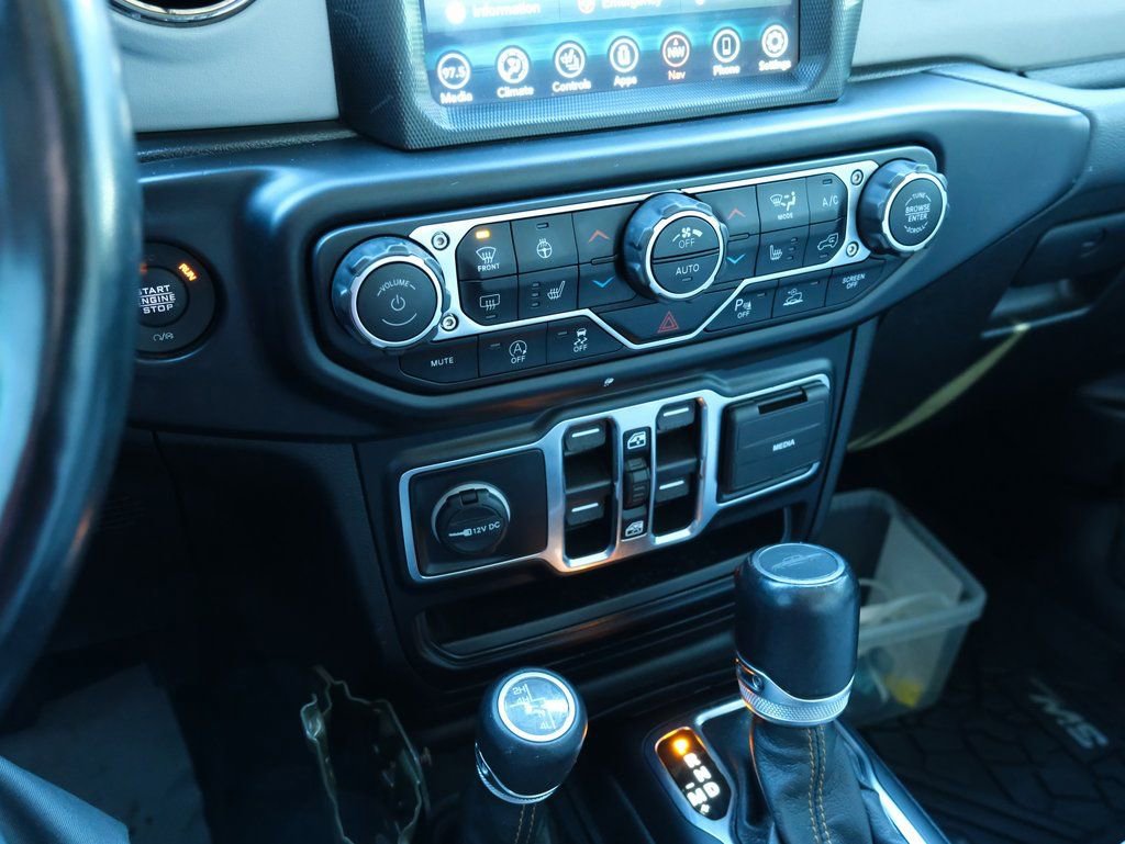 Used 2022 Jeep Gladiator Overland image 21