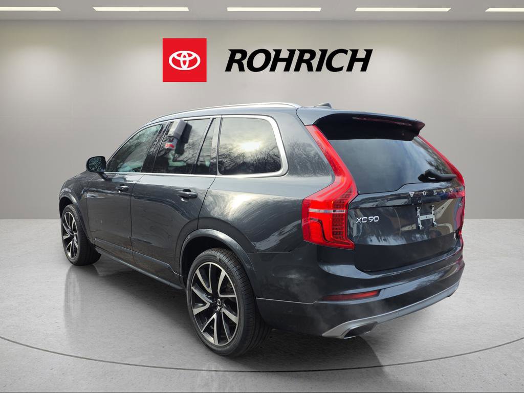 Used 2021 Volvo XC90 T6 Momentum w/ Climate Package image 3