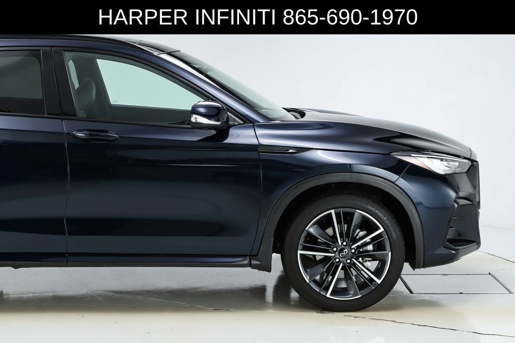 Used 2025 INFINITI QX50 Sport image 13