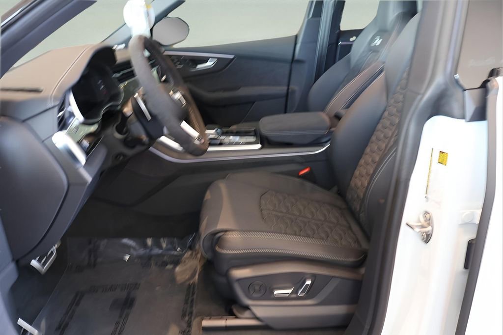 New 2026 Audi RS Q8 performance image 9