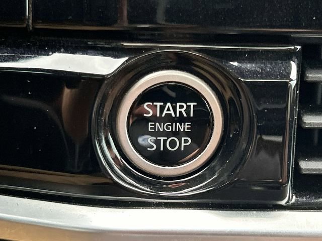 Used 2022 Nissan Pathfinder Platinum w/ Lighting Package (N92) image 34