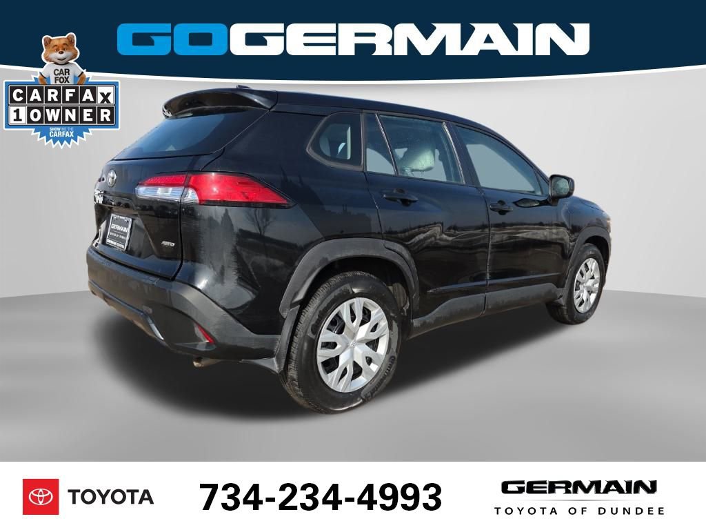 Used 2023 Toyota Corolla Cross L image 8