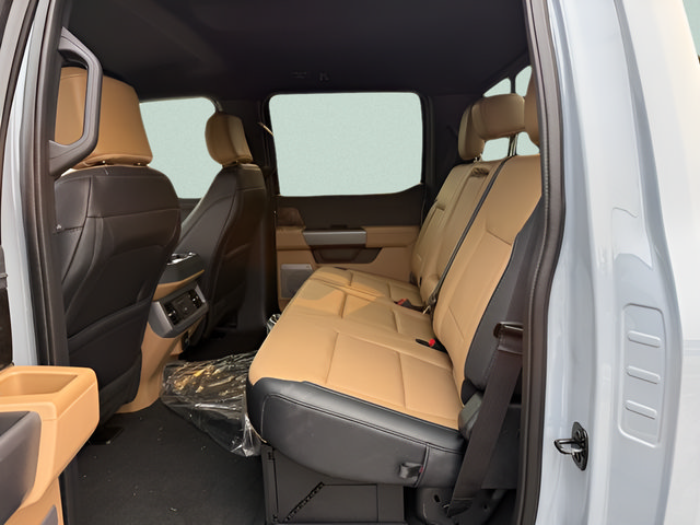 New 2026 Ford F250 Lariat w/ Black Appearance Package AWD/4WD image 5