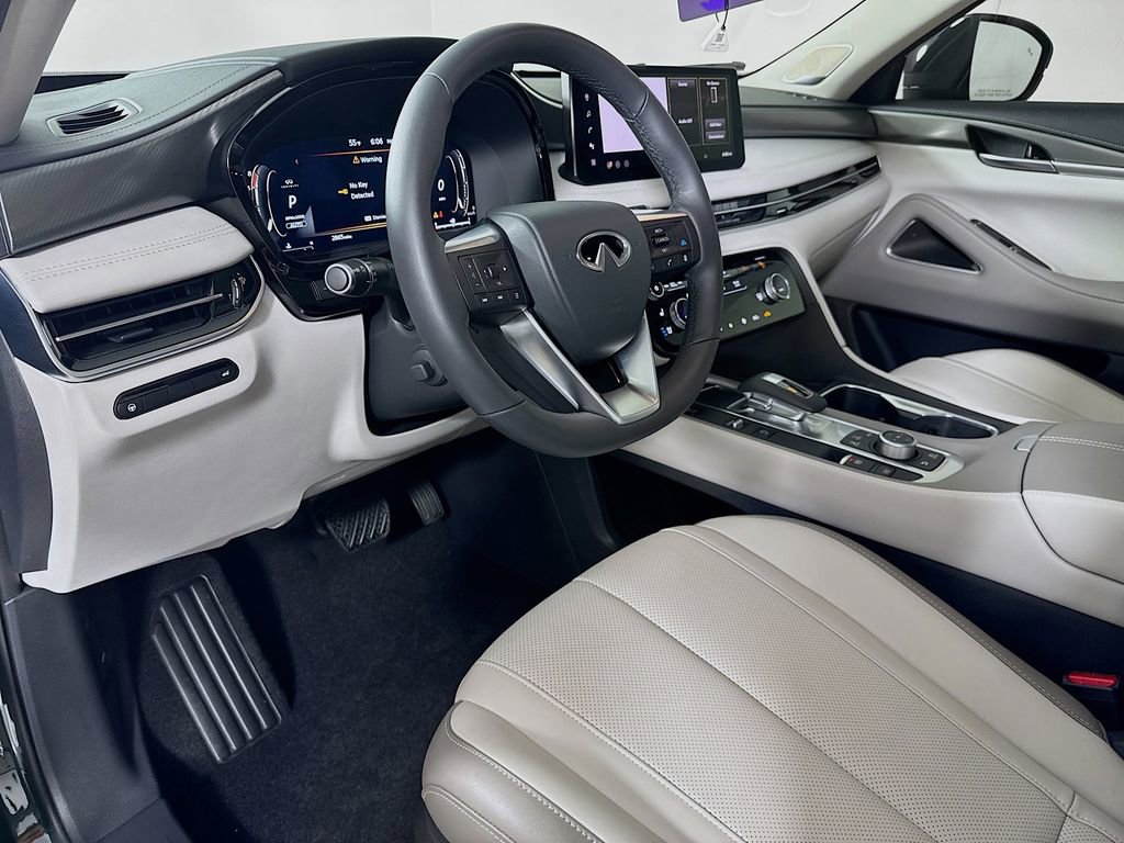 Used 2026 INFINITI QX60 Luxe w/ Cargo Package image 9