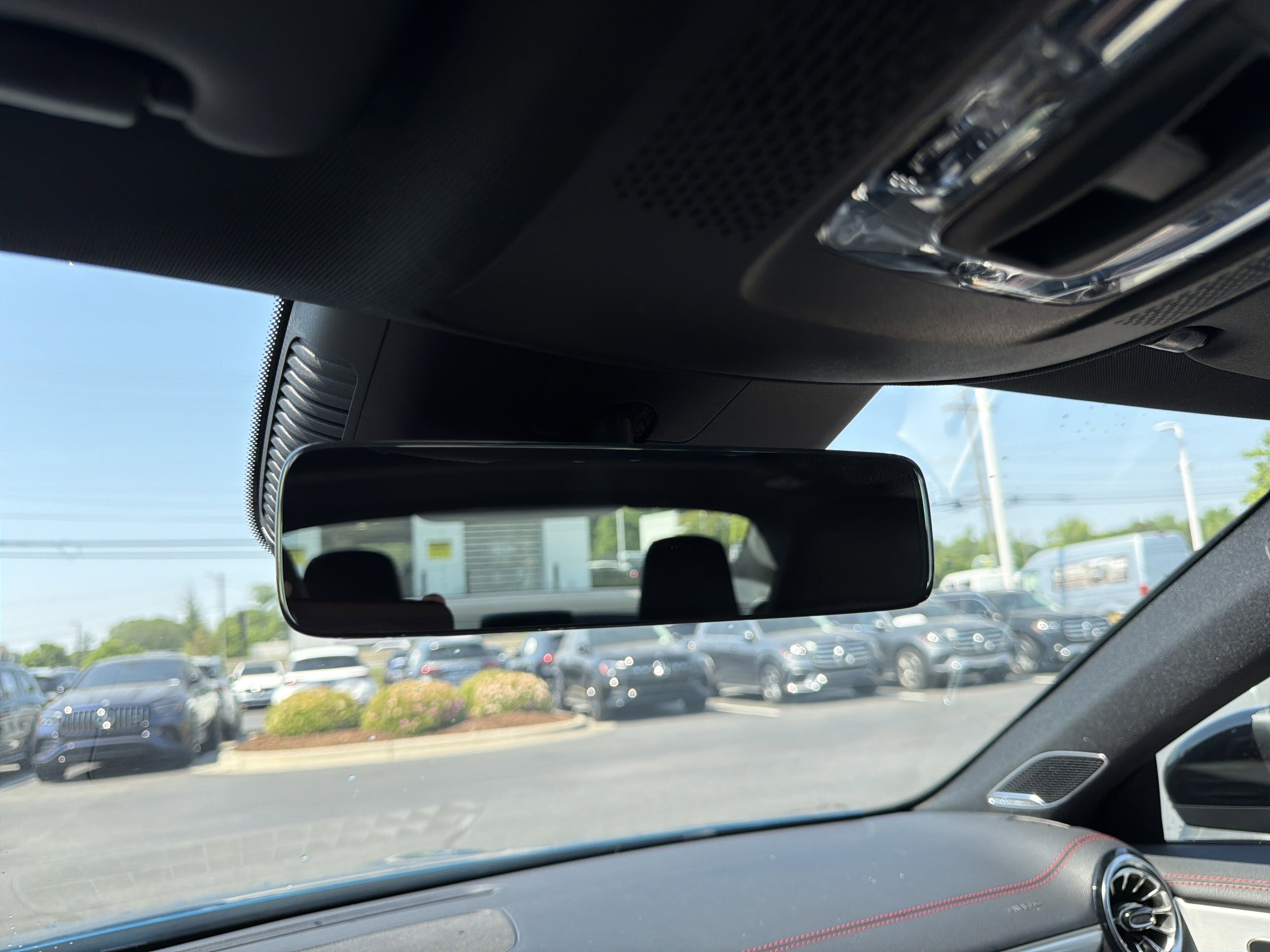 Used 2025 Mercedes-Benz CLA 250 4MATIC image 27