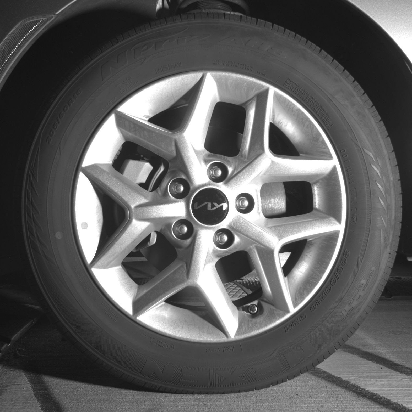 Used 2025 Kia Soul LX w/ LX Technology Package FWD image 14