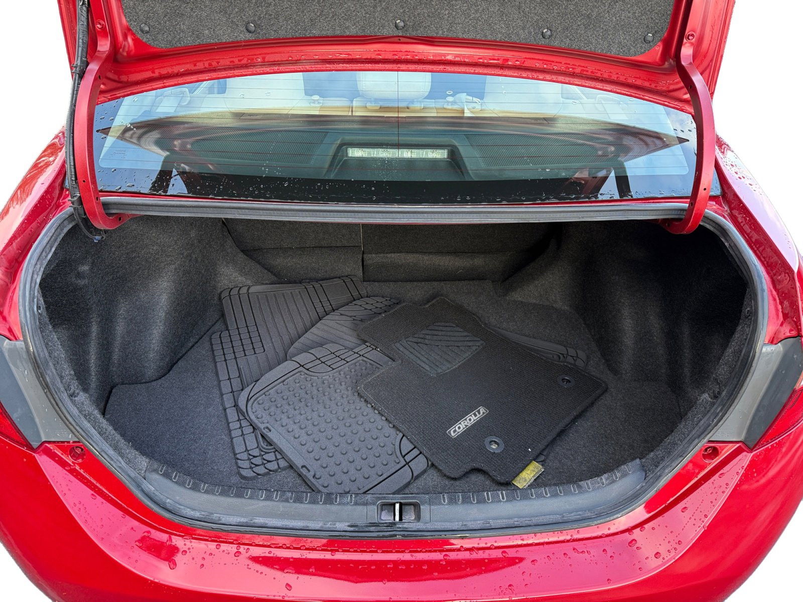 Used 2017 Toyota Corolla LE image 17