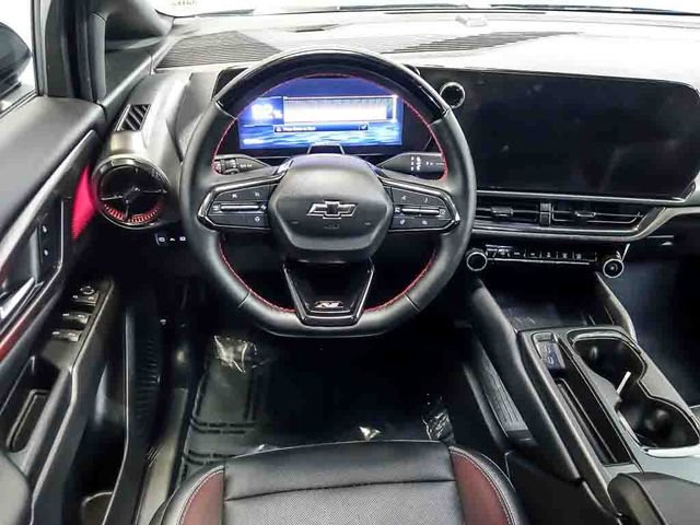 Certified 2024 Chevrolet Equinox EV RS FWD image 16